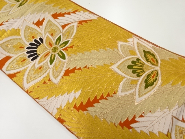 アンティーク　唐花模様織出し袋帯（着用可）